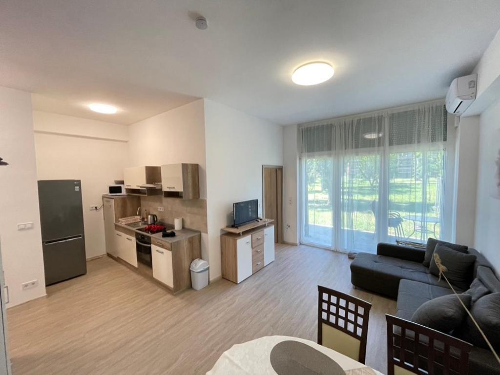 Gyoengybagoly Apartman Balatonberény 外观 照片